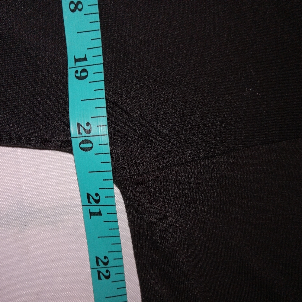 Inc Black/ White Knee Length Robe Medium - Picture 5 of 7